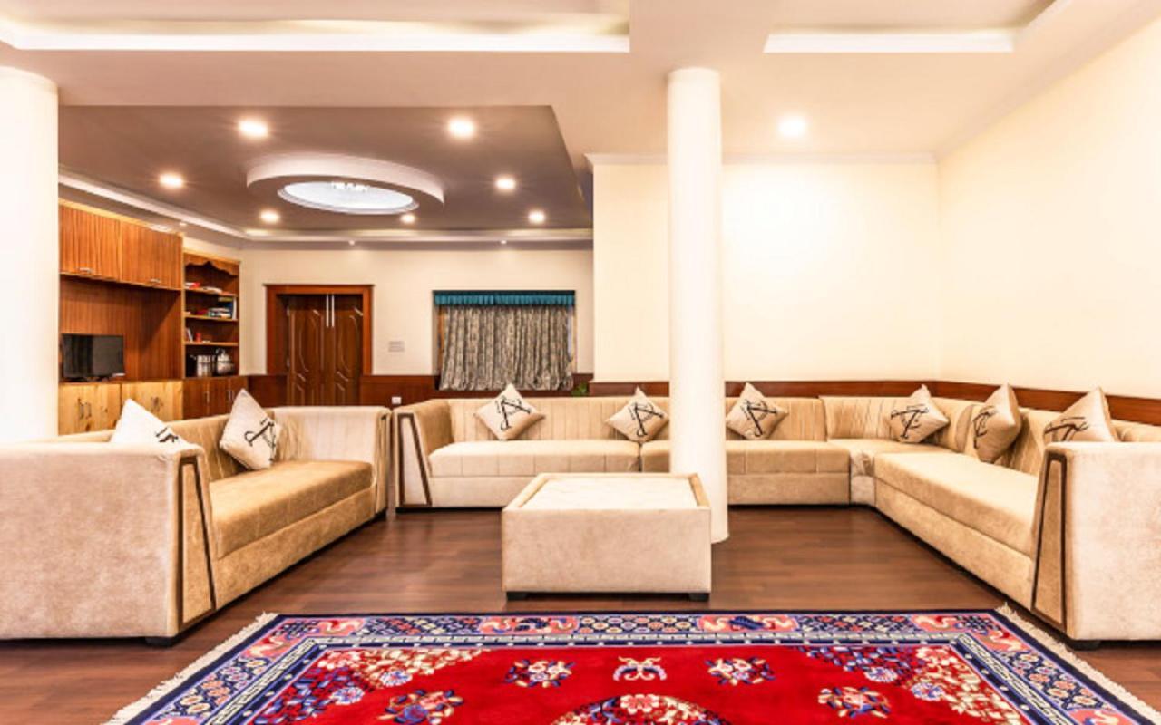 Hotel Alpine Ladakh Leh Buitenkant foto